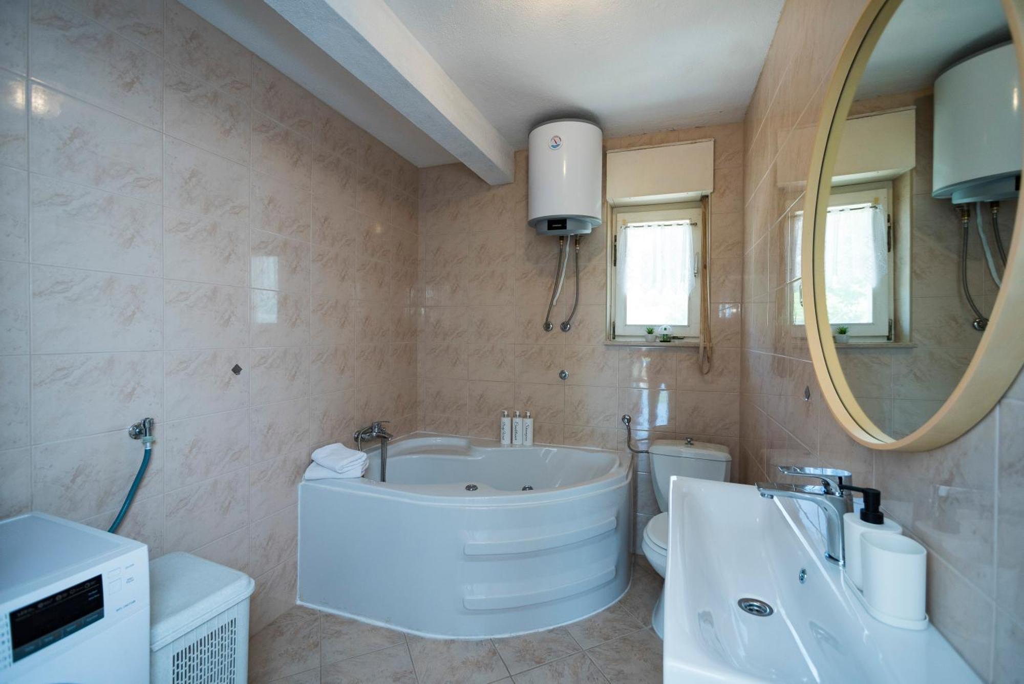 M&M Pelivan Apartments Solin Dış mekan fotoğraf